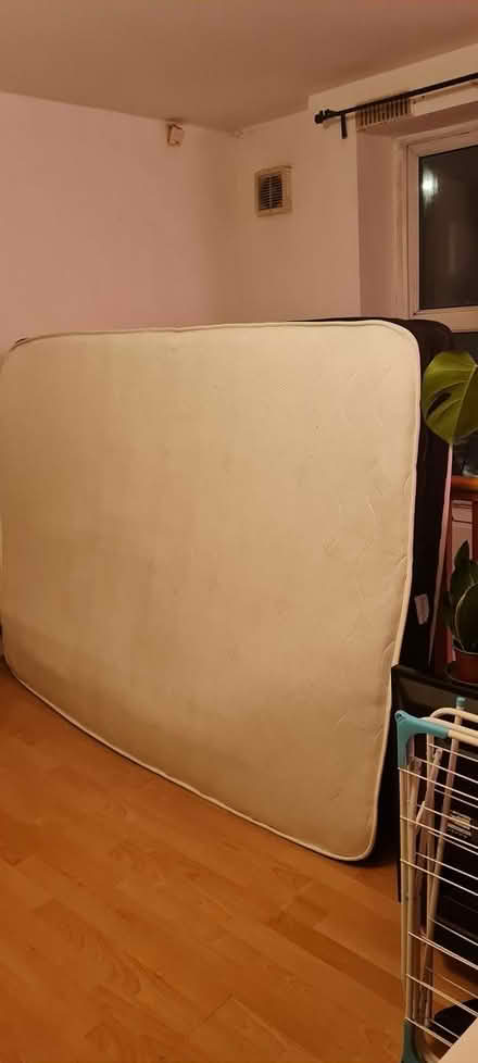 Photo of free Mattress (SE1 4U) #2