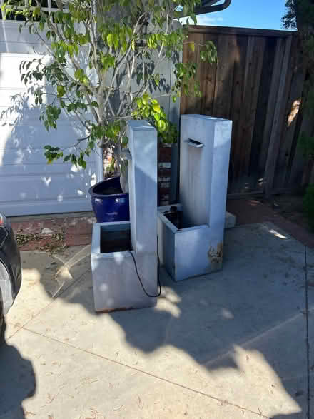 Photo of free Two free fountains (Eastbluff) #1