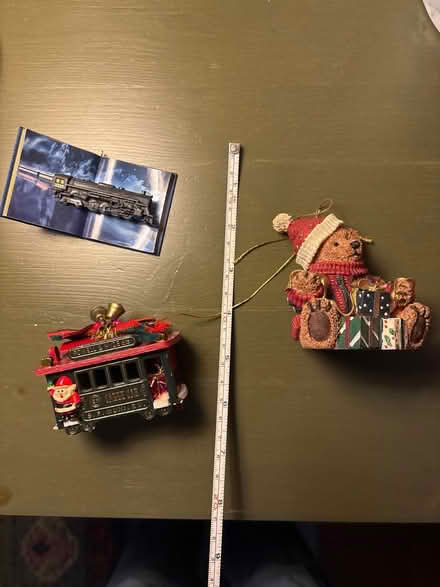 Photo of free Christmas ornaments (Dean EH4) #1
