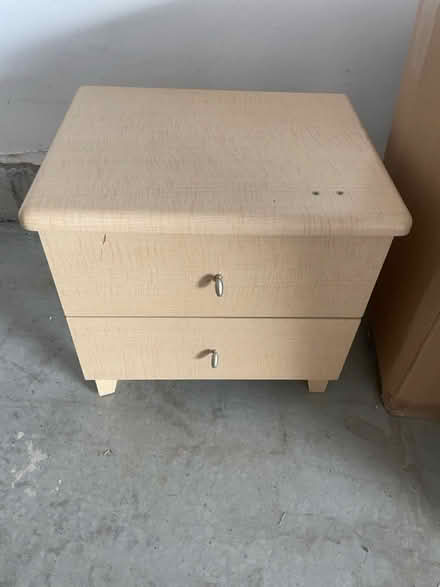 Photo of free Night table (Kennedy/16th in Markham) #1
