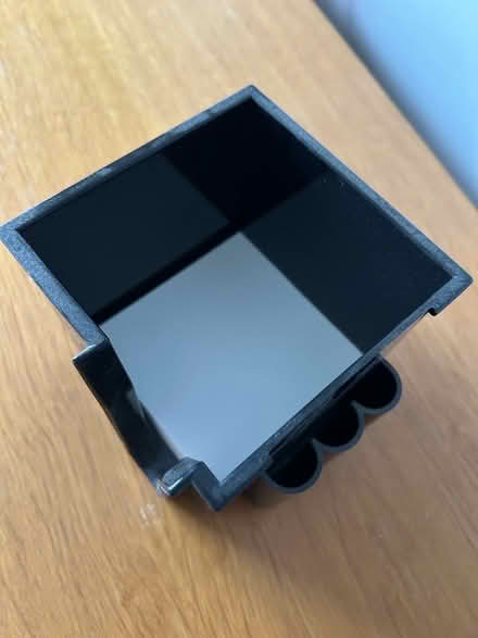 Photo of free Black paper/pen cube (Barkham RG41) #2