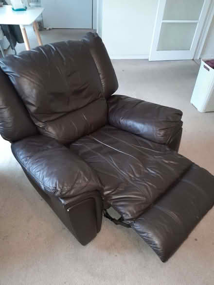 Photo of free Lazy boy chair (Frimley Ward GU16) #1