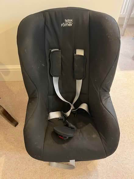 Photo of free Britax eclipse car seat (9ths to 4yrs) (Hampton Hill TW12) #1