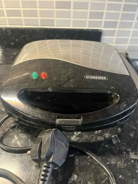 Photo of free Sandwich toaster (Woodchurch CH49) #1