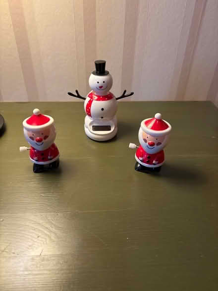 Photo of free Christmas decorations. (Dean EH4) #1