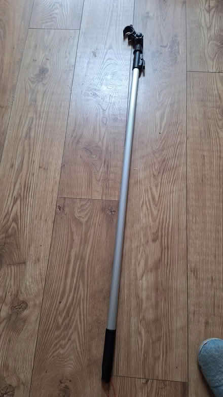 Photo of free Velux Blind Telescopic pole: faulty (Florence Park OX4) #4