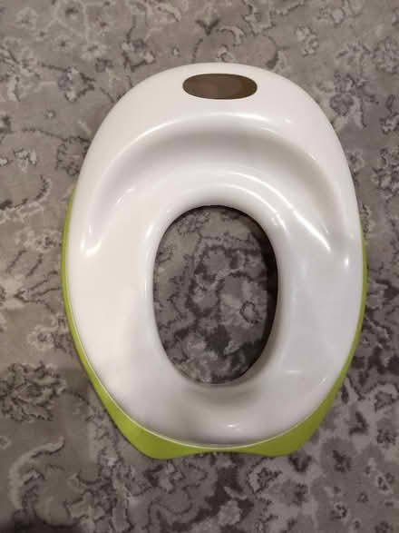 Photo of free Toilet training seat for toddlers (Tunbridge Wells S. TN1) #1