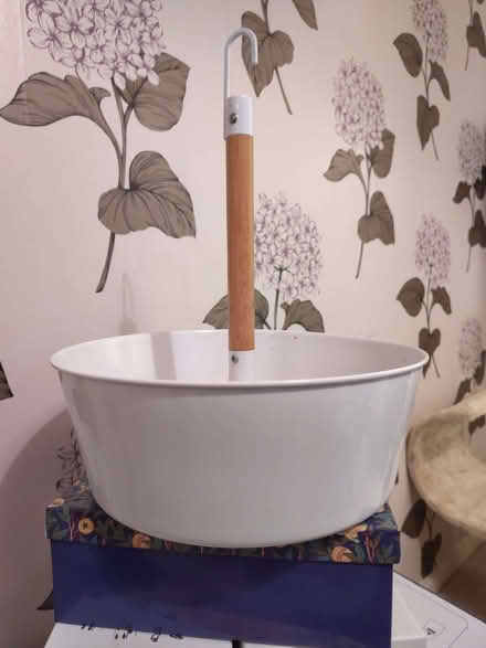 Photo of free Hanging plant holder (Leeds LS13) #1