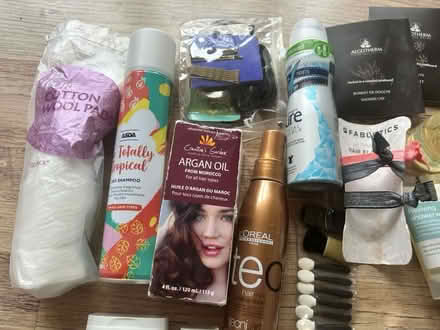 Photo of free Bathroom clear out (BS36) #1