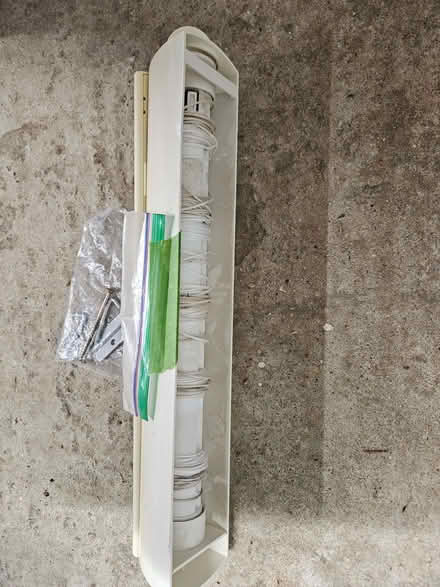 Photo of free retractable indoor clothesline (Binfield Heath RG9) #2