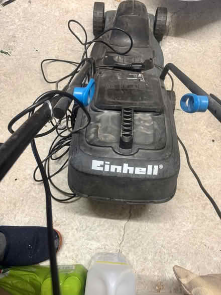 Photo of free lawn mower used,workng (Wakefield WF1) #4