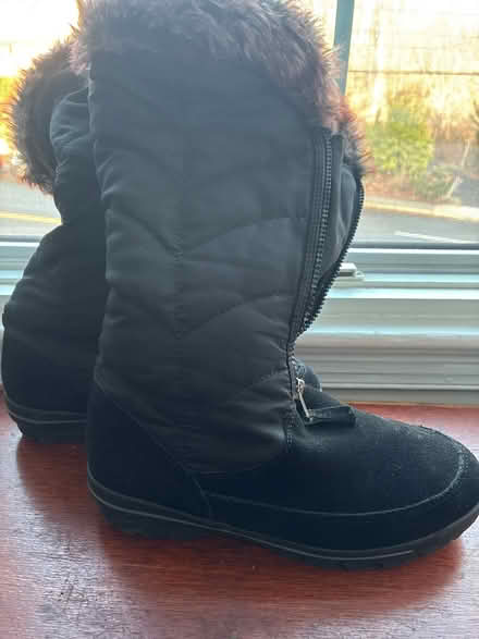 Photo of free Lands end Winter boots (Near Friendship Heights metro) #1