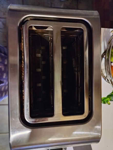 Photo of free Toaster (Tring Wharf HP23) #3
