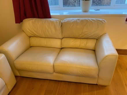 Photo of free 3-Pieces Cream Leather Sofa Set (Stubbington PO14) #4