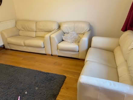 Photo of free 3-Pieces Cream Leather Sofa Set (Stubbington PO14) #1