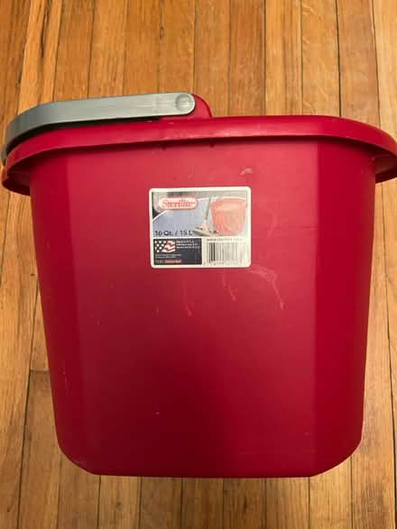 Photo of free 16 quart bucket (Somerville, Spring Hill) #1