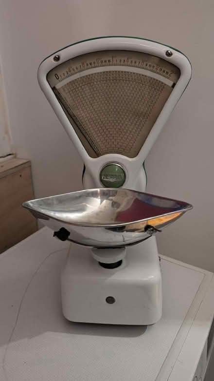 Photo of free Avery scales (Wadsley S6) #2