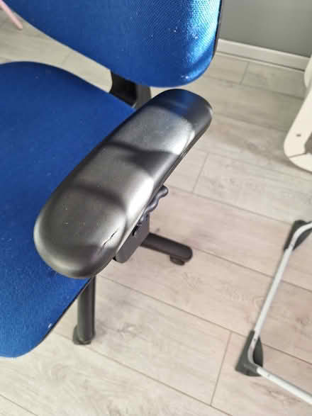 Photo of free Office chair (L14 Broadgreen) #3