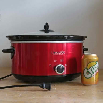 Photo of free Slow Crock Pot Cooker (Yonge Eglinton) #1
