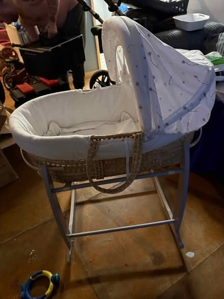 Photo of free Moses basket (Mytchett) #4