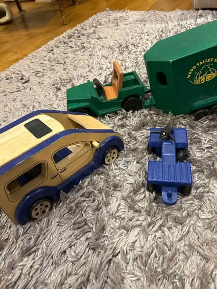 Photo of free Wooden transport items (KT13) #1
