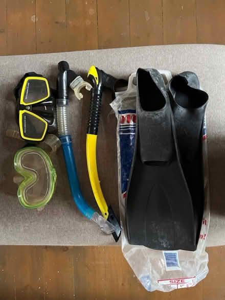 Photo of free Flippers, snorkels and masks (OX3 Headington, Oxford) #1