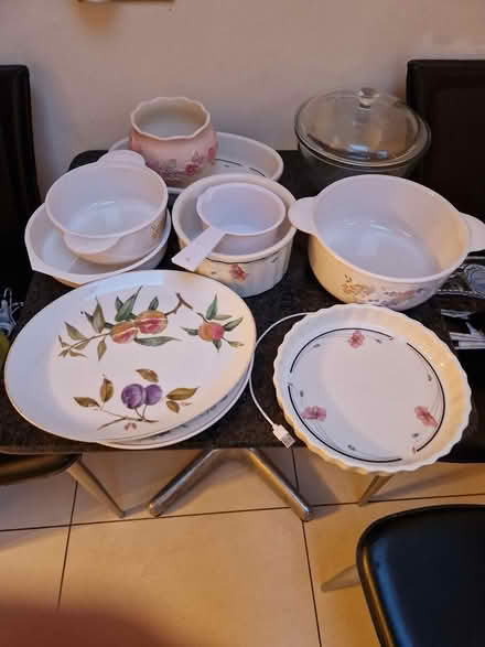 Photo of free Kitchen ware (Lilliput. Poole.) #1