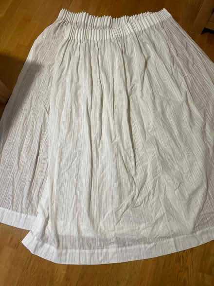 Photo of free Pair of linen curtains (CB1) #1