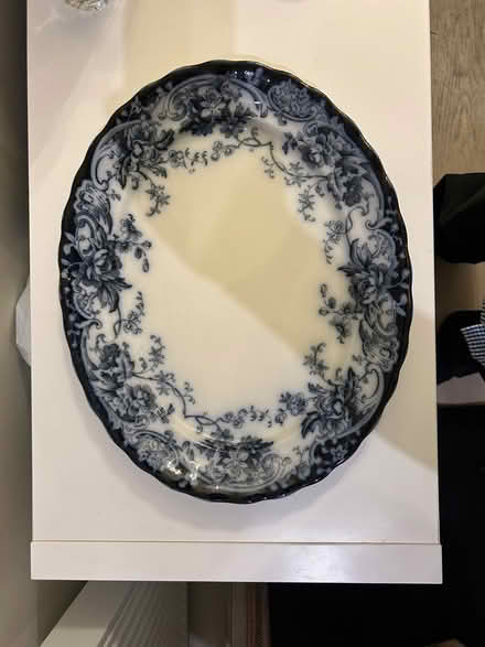 Photo of free Large oval platter (Putney, SW15) #1