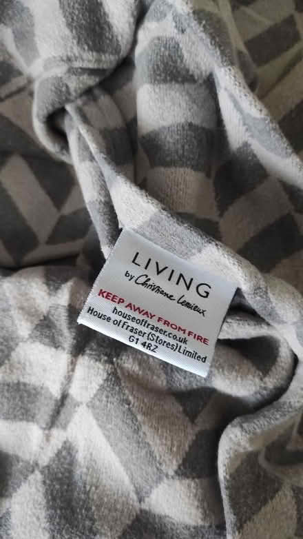 Photo of free two flannel pillow cases (Orchard Brae/Comely Bank EH4) #2