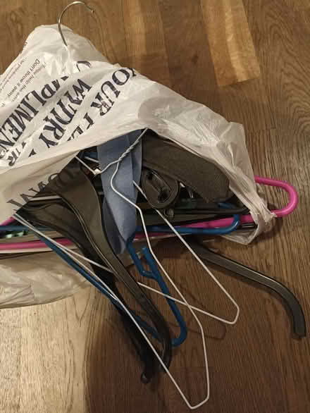 Photo of free Hangers in Richmond (Richmond upon Thames TW10) #2