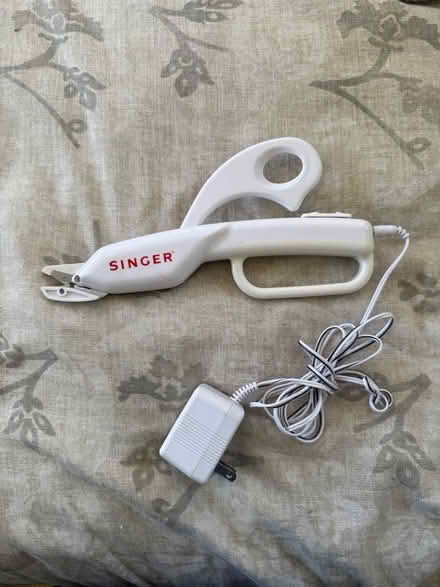 Photo of free Electric scissors (Mill Valley) #1