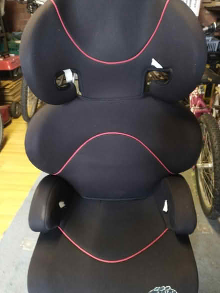 Photo of free Car booster seat (Presteigne LD8) #2