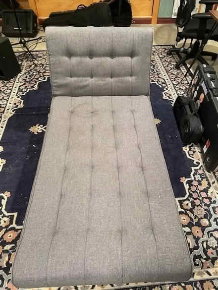 Photo of free Day bed/couch (Rogers Park) #1