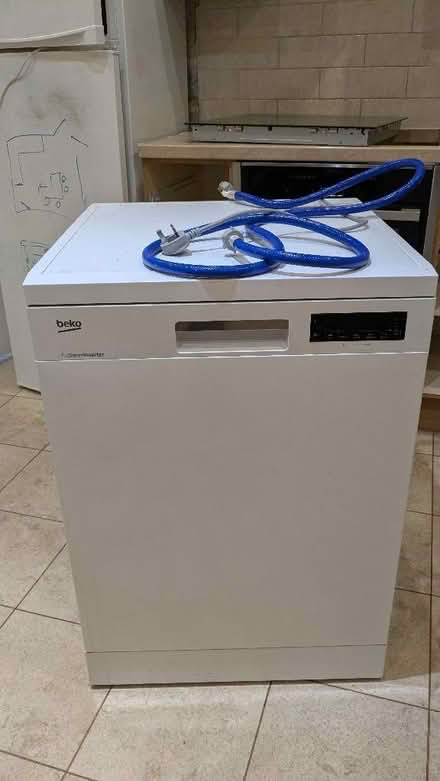 Photo of free Beko dishwasher (Cross Bank WF17) #1