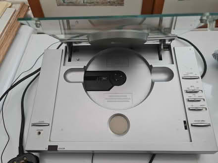 Photo of free Bush CD and radio player (CT11) #3