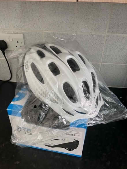 Photo of free Cycle helmet (CT1) #1