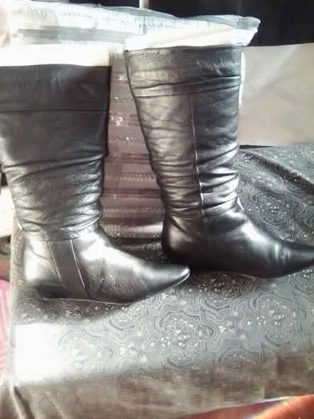Photo of free Boots for Being Kute 10031 (Hamilton Heights 10031) #1