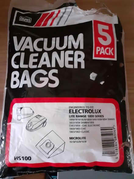 Photo of free Vacuum cleaner bags (MK18 Winslow) #1