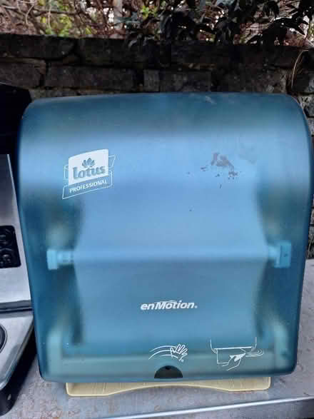 Photo of free Paper dispenser (Hanworth TW13) #1