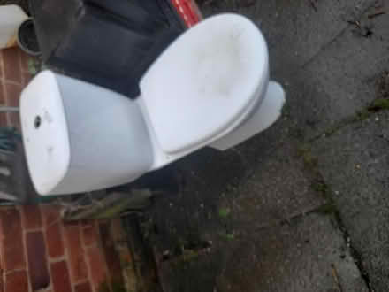 Photo of free Toilet (S35 oughtibridge) #1