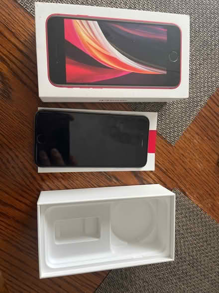 Photo of free iPhone 6 (Baseline & Merivale) #1