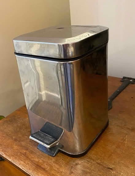 Photo of free Small Pedal bin (Kingsmead) #1