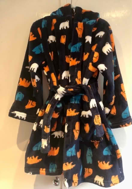 Photo of free Fleecy dressing gown age 6-7 (Latchford WA4) #1