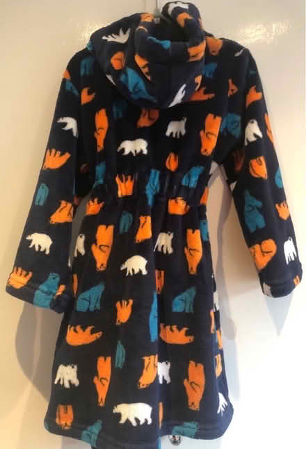 Photo of free Fleecy dressing gown age 6-7 (Latchford WA4) #2