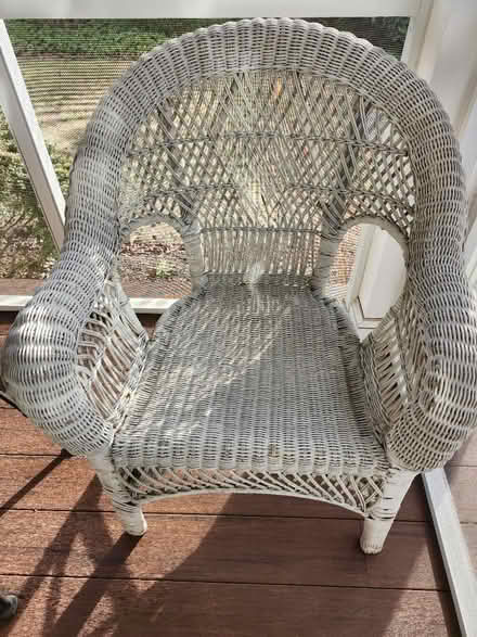Photo of free wicker chair (Washington 20016) #1