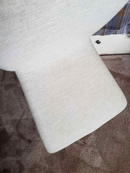 Photo of free ONE chair (St.Albans AL1) #3