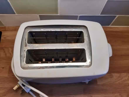 Photo of free Toaster (Wheelton PR6) #2