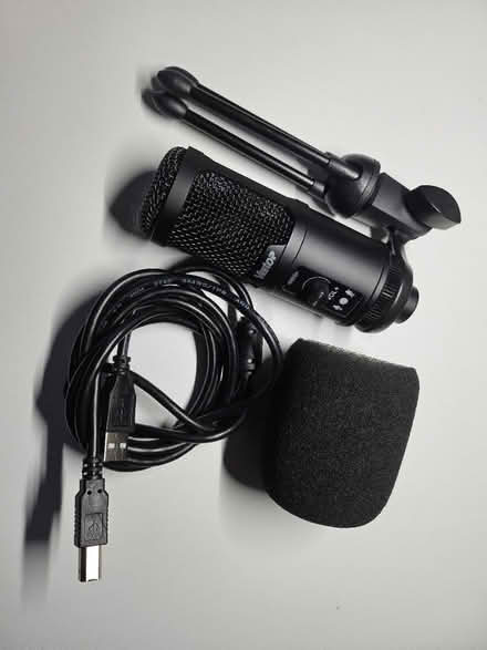 Photo of free Microphone with USB cable (Dun Laoghaire) #2
