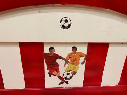 Photo of free Football themed toddler bed (Finchley N3) #2